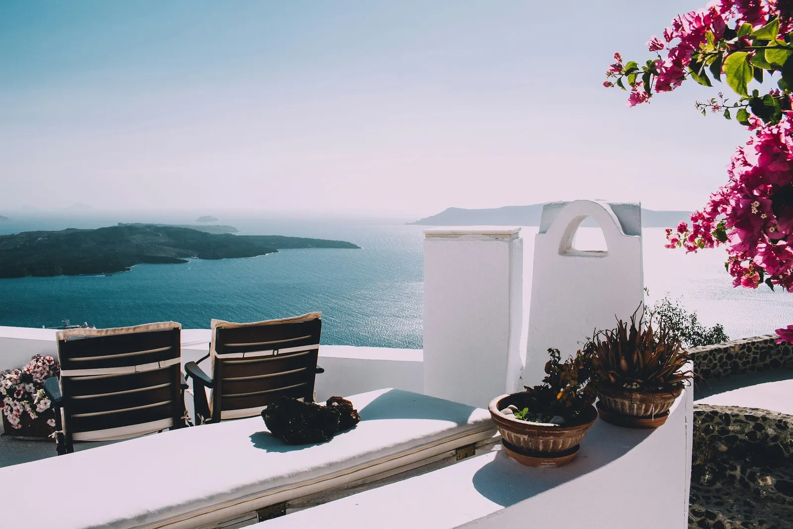 10 Best Luxury Silent Retreats for 2025