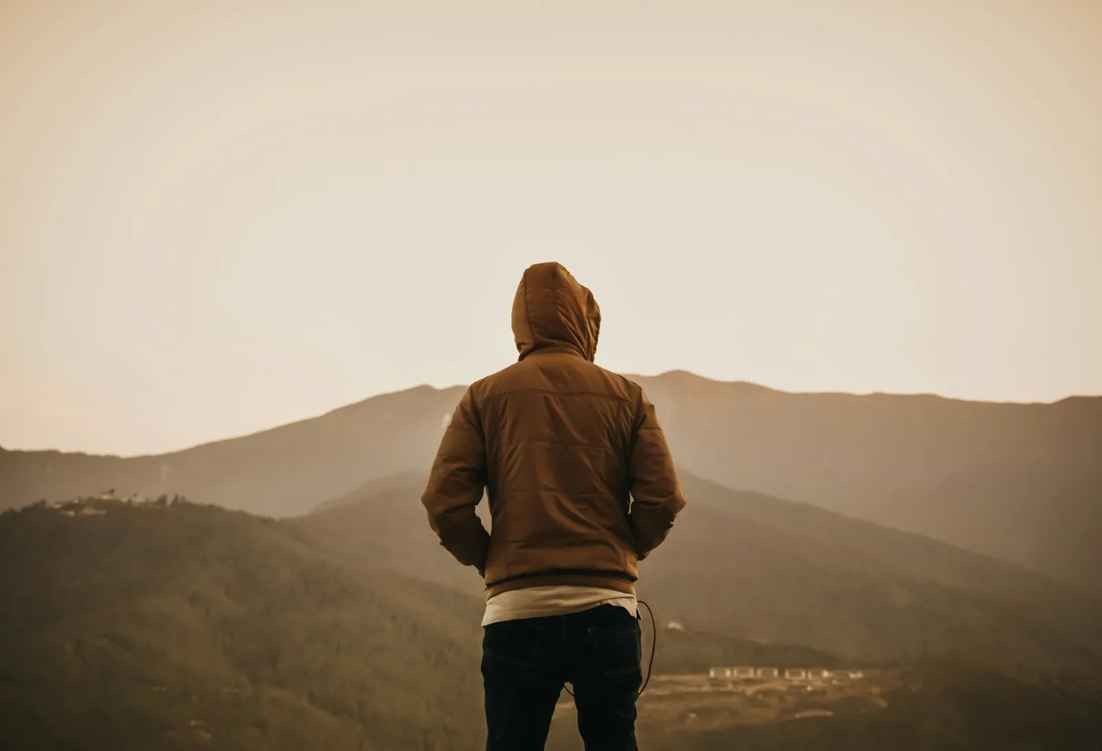 What is a Silent Retreat & 5 Types?